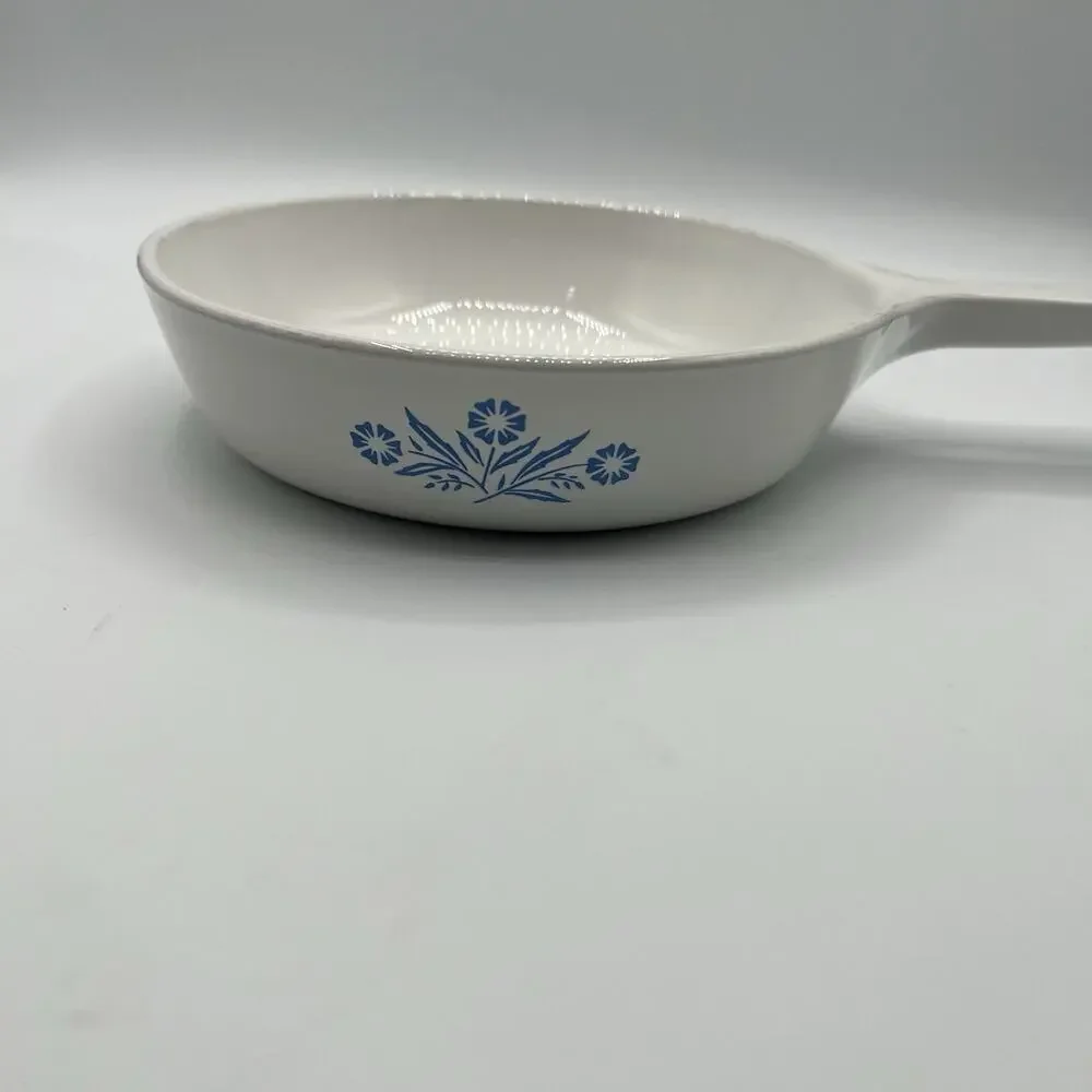 Vintage CorningWare Blue Cornflower P-83-B 6.5” Skillet Frying Pan w/ Lid